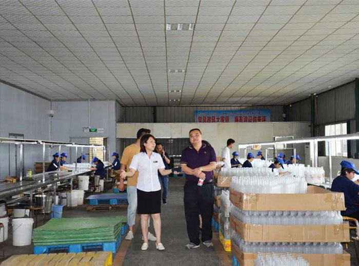 云峰酒业莅临好博网页版玻璃开展二方审核