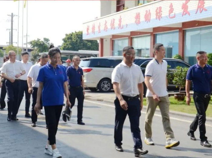 战略联合 再攀阶梯｜郎酒股份走进好博网页版集团